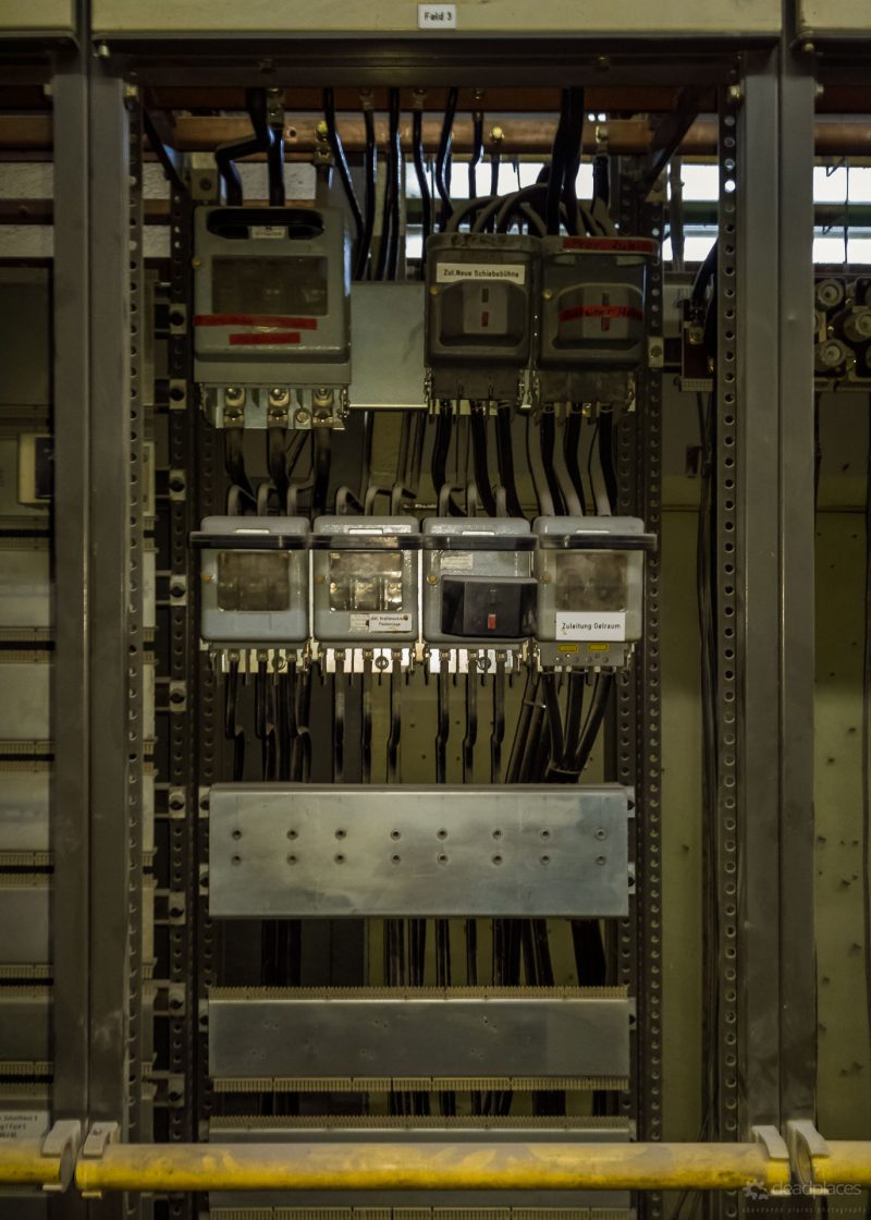 Fahrweg Schiebebuehne Pressen Hangseite